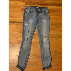 Distressed denim 👖